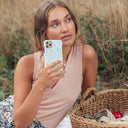 Rainbow Crush - iPhone 16e Funda 6