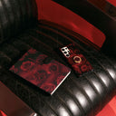 Femme Fatale - iPhone 16 Pro Funda 26